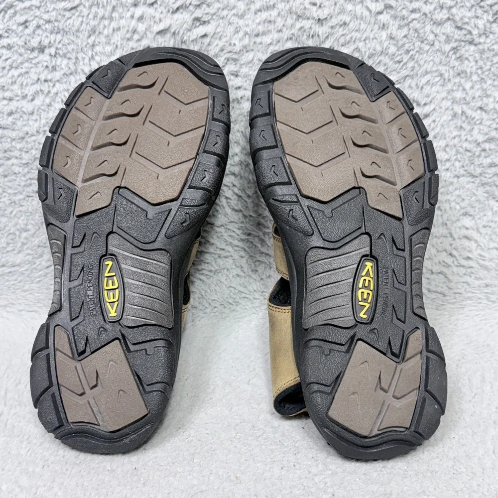 Keen Newport Mens Size 10 Waterproof Hiking Sandals Shoes Taupe Leather